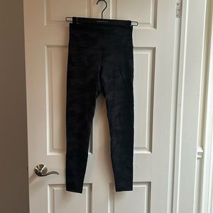 Lululemon pants
